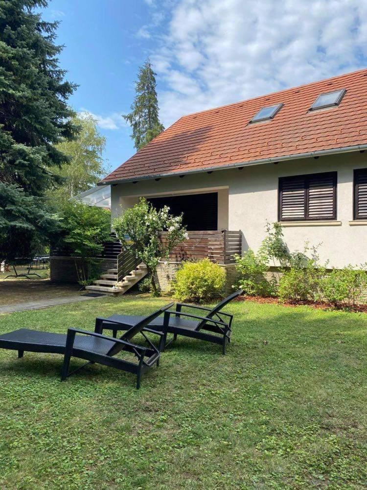 Weber Villa Gyenesdiás Exterior photo